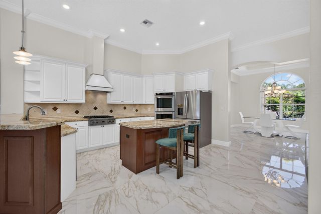 8055 Woodsmuir Drive, West Palm Beach, FL 33412