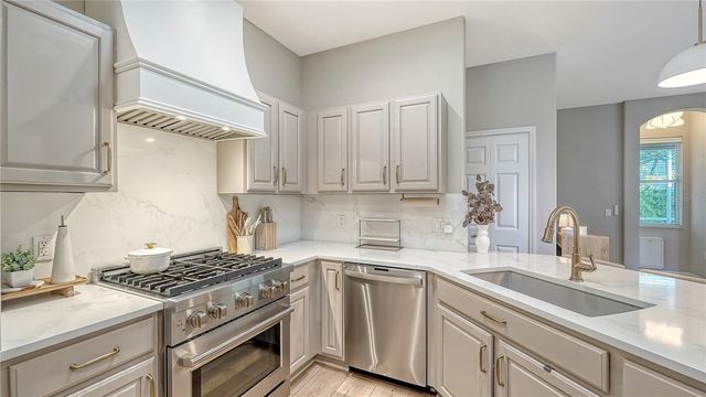 8119 TABBYSTONE PLACE, University Park, FL 34201