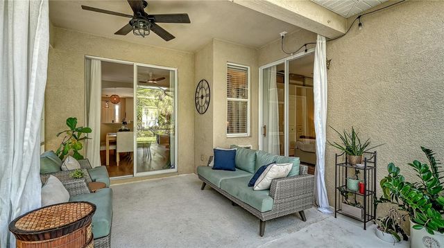 8119 TABBYSTONE PLACE, University Park, FL 34201