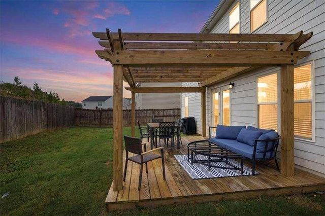 36 Oxford Lane, Kingston, GA 30145