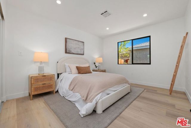 5807 Balcom Avenue, Encino (los Angeles), CA 91316