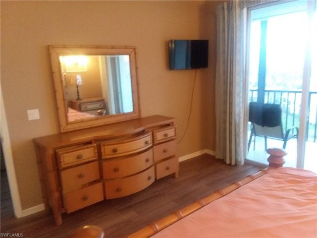 4451 Bay Beach LN # 463, Fort Myers Beach, FL 33931