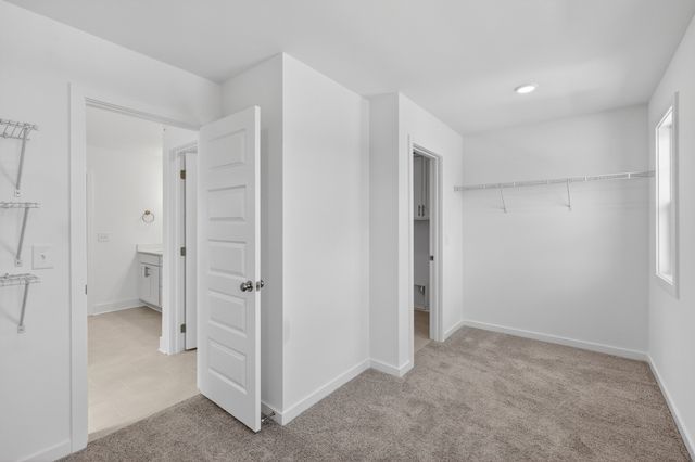 233 Hampshire Way, White House, TN 37188