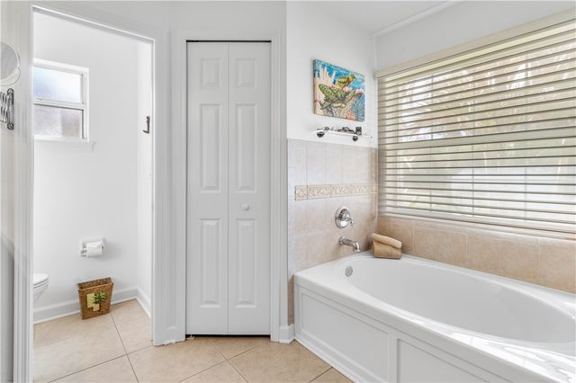 9440 87th Street, Vero Beach, FL 32967