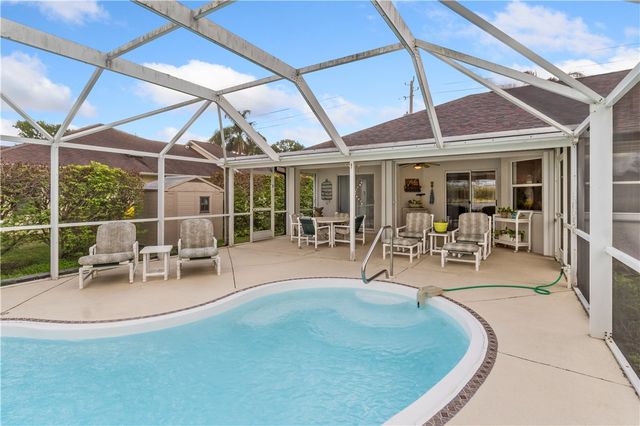 9440 87th Street, Vero Beach, FL 32967
