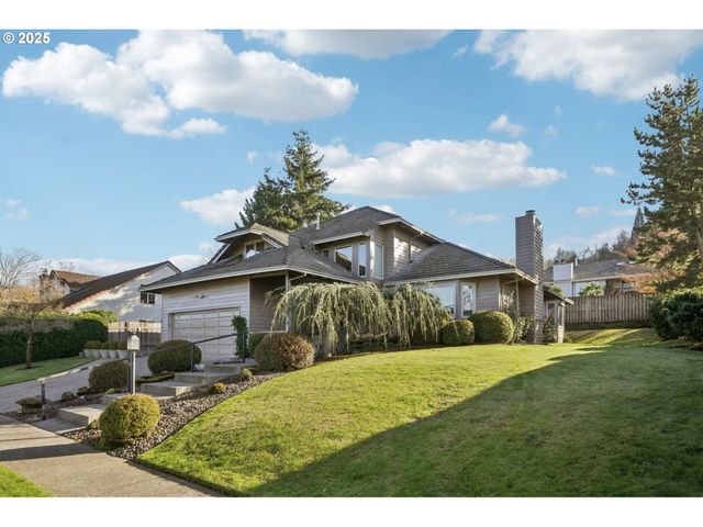 126 Sw 5TH St, Gresham, OR 97080