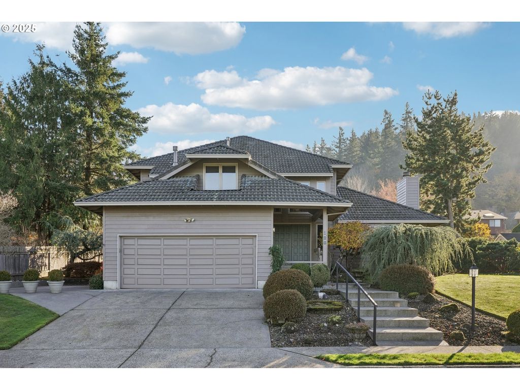 126 Sw 5TH St, Gresham, OR 97080