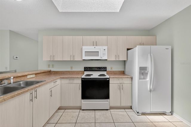 2149 ESCOBAR AVENUE, The Villages, FL 32159