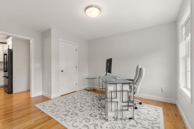 43 Hampton Road, Exeter, NH 03833