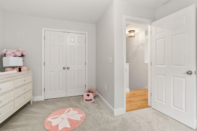 43 Hampton Road, Exeter, NH 03833