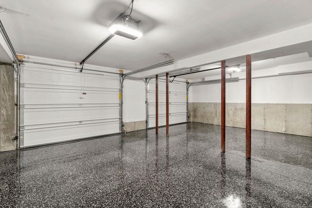 43 Hampton Road, Exeter, NH 03833