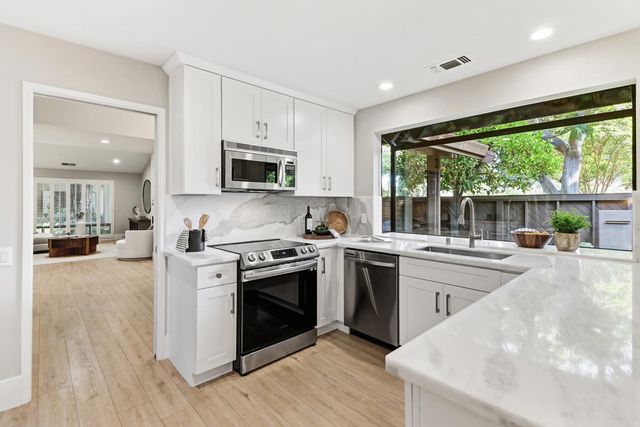 11440 Gold Country Blvd, Gold River, CA 95670