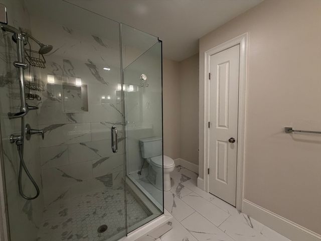 896 Chestnut St 2, Newton, MA 02468