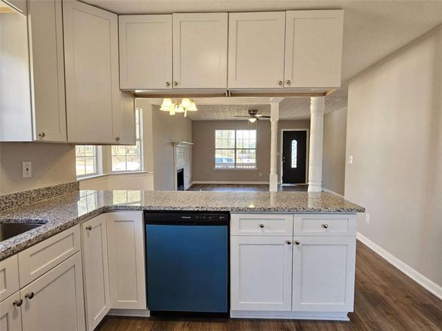 7155 Hummingbird Lane, Winston, GA 30187