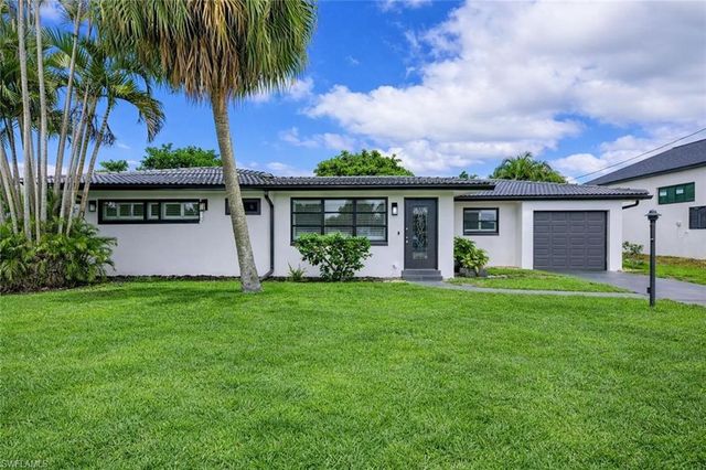 5246 Tower DR, Cape Coral, FL 33904