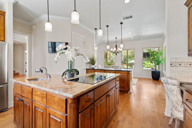 1113 Hi Fault, Horseshoe Bay, TX 78657