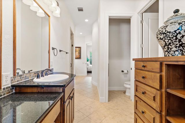 1113 Hi Fault, Horseshoe Bay, TX 78657