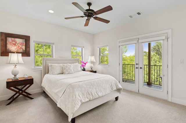 1113 Hi Fault, Horseshoe Bay, TX 78657