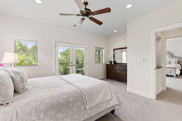 1113 Hi Fault, Horseshoe Bay, TX 78657