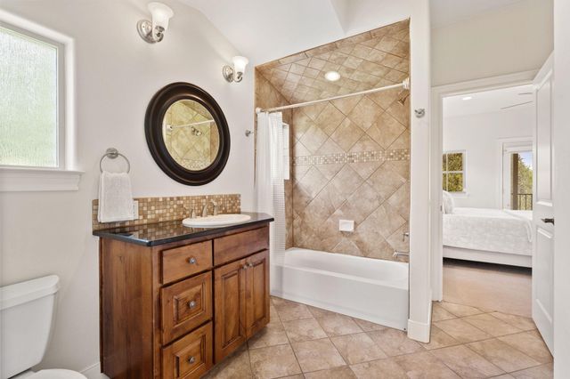 1113 Hi Fault, Horseshoe Bay, TX 78657