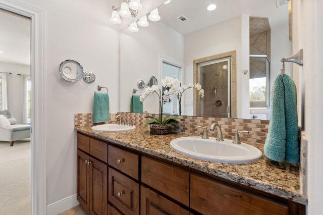 1113 Hi Fault, Horseshoe Bay, TX 78657