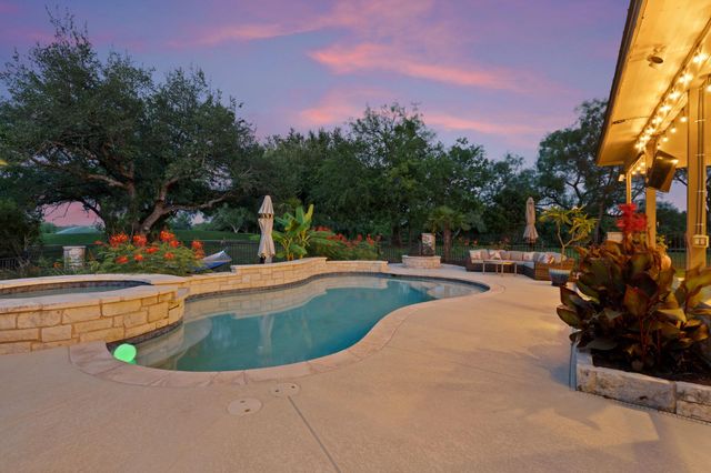 1113 Hi Fault, Horseshoe Bay, TX 78657