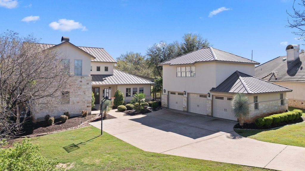 1113 Hi Fault, Horseshoe Bay, TX 78657