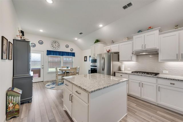 1008 Mathew Drive, Anna, TX 75409