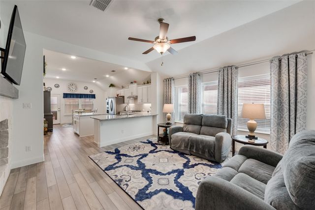 1008 Mathew Drive, Anna, TX 75409