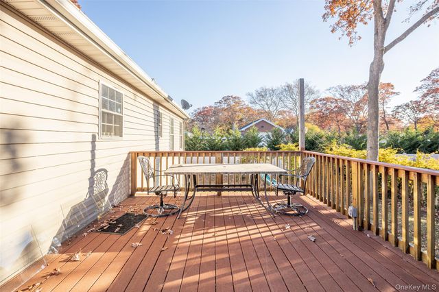 182 Whittier Drive, Mastic Beach, NY 11951