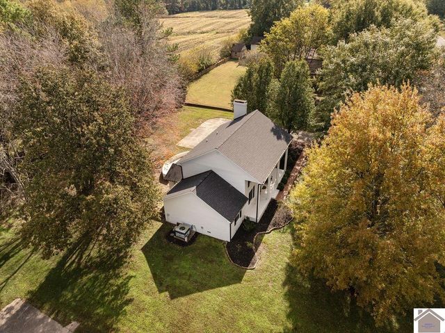 1569 Bellemeade Dr, Mayfield, KY 42066