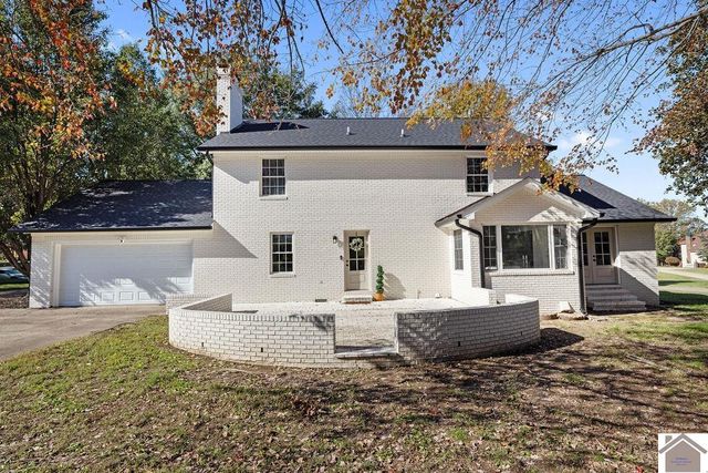 1569 Bellemeade Dr, Mayfield, KY 42066