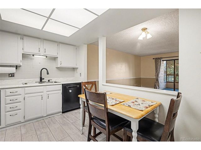 13890 E Marina Dr 206, Aurora, CO 80014