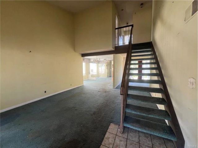25852 Tree Top, Laguna Hills, CA 92653