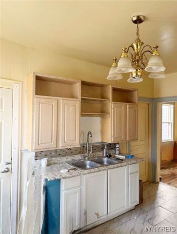 80 Humason Avenue, Buffalo, NY 14211