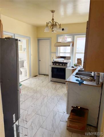 80 Humason Avenue, Buffalo, NY 14211