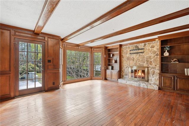 3922 Glen Meadow Drive, Peachtree Corners, GA 30092