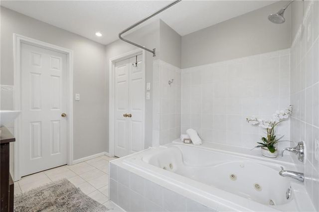 3922 Glen Meadow Drive, Peachtree Corners, GA 30092