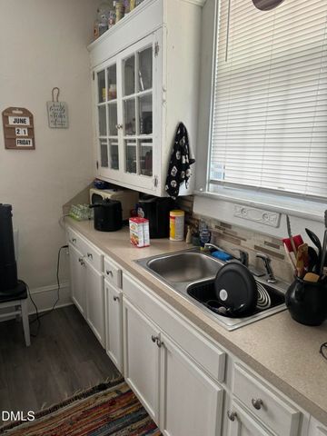 1301 Dickinson Avenue, Greenville, NC 27834