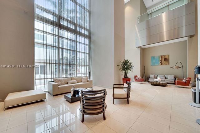 300 S Biscayne Boulevard T1503, Miami, FL 33131