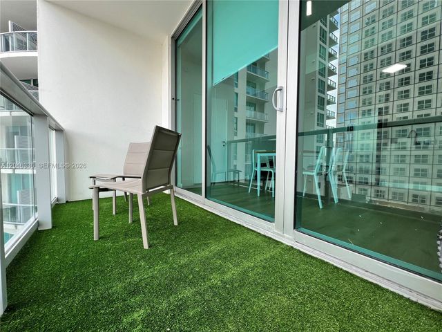 300 S Biscayne Boulevard T1503, Miami, FL 33131