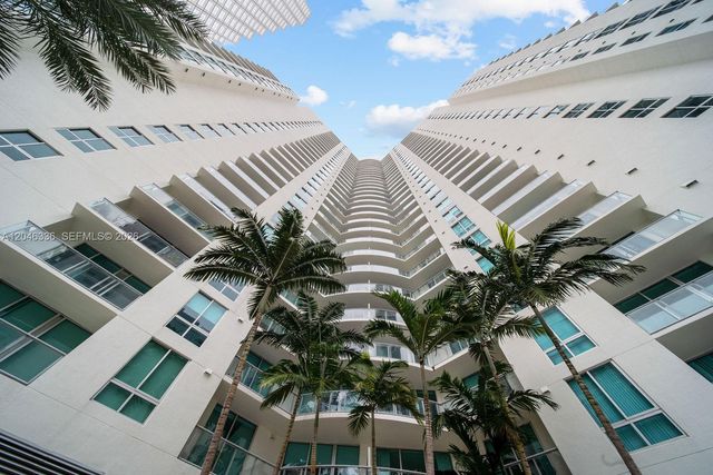 300 S Biscayne Boulevard T1503, Miami, FL 33131