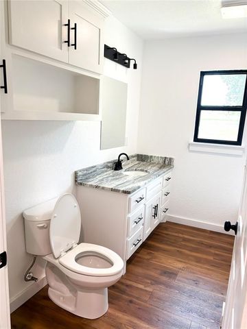 13049 N County Road 3400 Road, Stratford, OK 74872