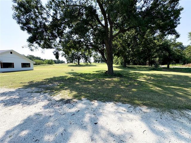 13049 N County Road 3400 Road, Stratford, OK 74872