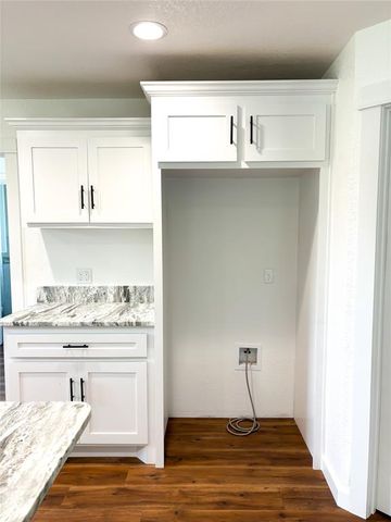 13049 N County Road 3400 Road, Stratford, OK 74872