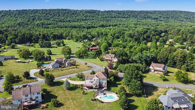 1481 STONEY MOUNTAIN WAY, Dauphin, PA 17018