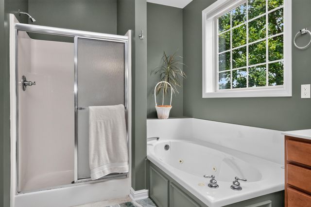 405 Lone Oak Road, Wilmore, KY 40390