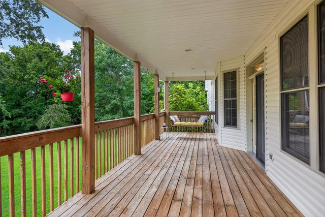 405 Lone Oak Road, Wilmore, KY 40390