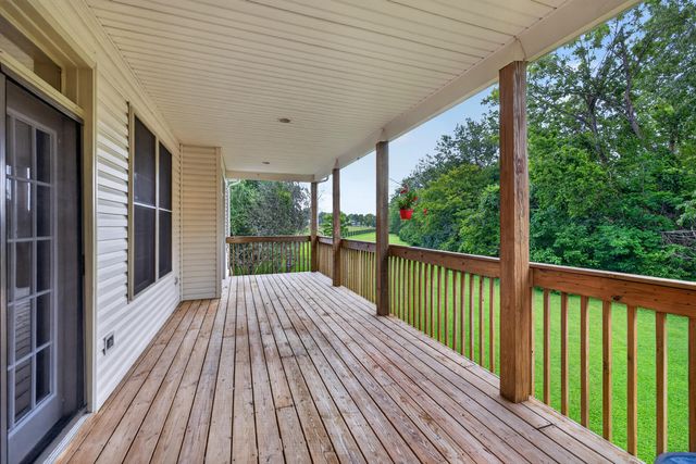 405 Lone Oak Road, Wilmore, KY 40390