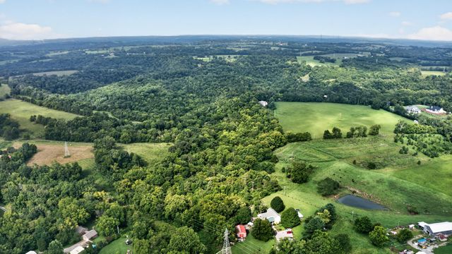 405 Lone Oak Road, Wilmore, KY 40390